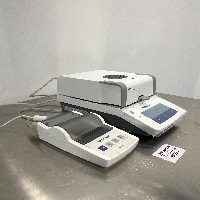 Mettler Toledo HE73  Moisture Analyzer image 0